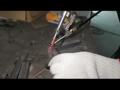 Macchina di saldatura laser a motore singolo a fibra di 1500W spessore di saldatura regolabile 0-5 mm