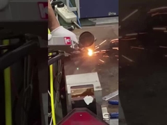 Macchina di saldatura laser a motore singolo portatile con quattro modalità di saldatura laser