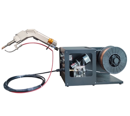 Un buon prezzo. Testa di saldatura a laser a fibra industriale, saldatore a laser oscillante di tipo portatile in linea