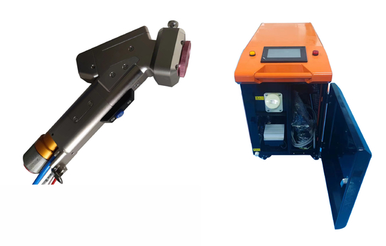 Un buon prezzo. Pistola laser di pulizia a mano personalizzata con larghezza di pulizia di 300 mm in linea