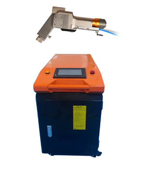 Un buon prezzo. Pistola portatile laser per la pulizia del metallo da 2000w con forma di fascio laser multifunzionale in linea