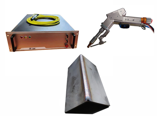 Un buon prezzo. 1064nm 2000w Handheld Laser Welding Machine con fascio laser da 5 mm in linea