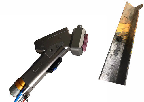 Un buon prezzo. 1000w 2000w testa di saldatura a laser oscillabile con area di pulizia di 300 mm in linea