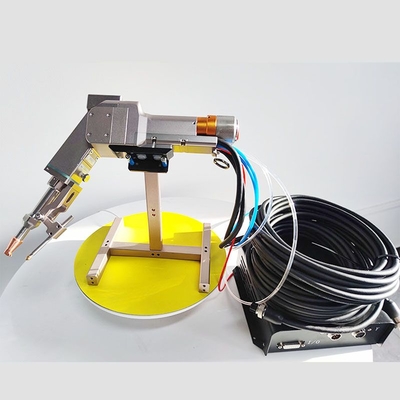 Un buon prezzo. Testa di saldatura laser a fibra avanzata con sistema di raffreddamento ad aria in linea